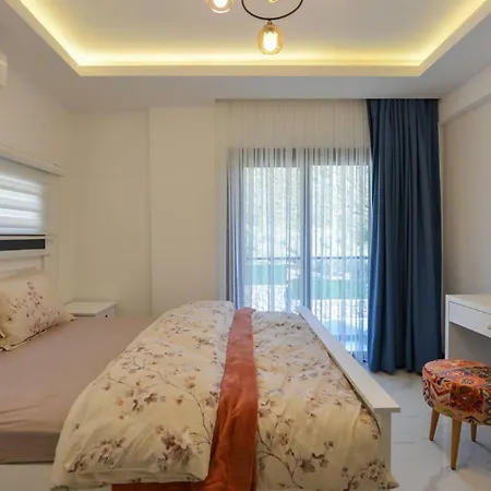 Oludeniz 4 Bedroom 2404 וילה *