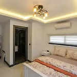 Oludeniz 4 Bedroom 2404 ヴィラ