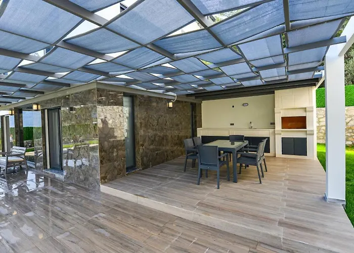 Oludeniz 4 Bedroom 2404 * 费特希耶