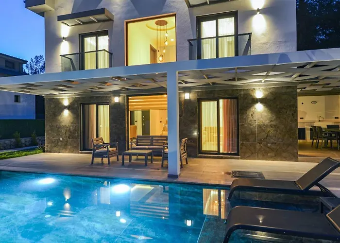 别墅 Oludeniz 4 Bedroom 2404